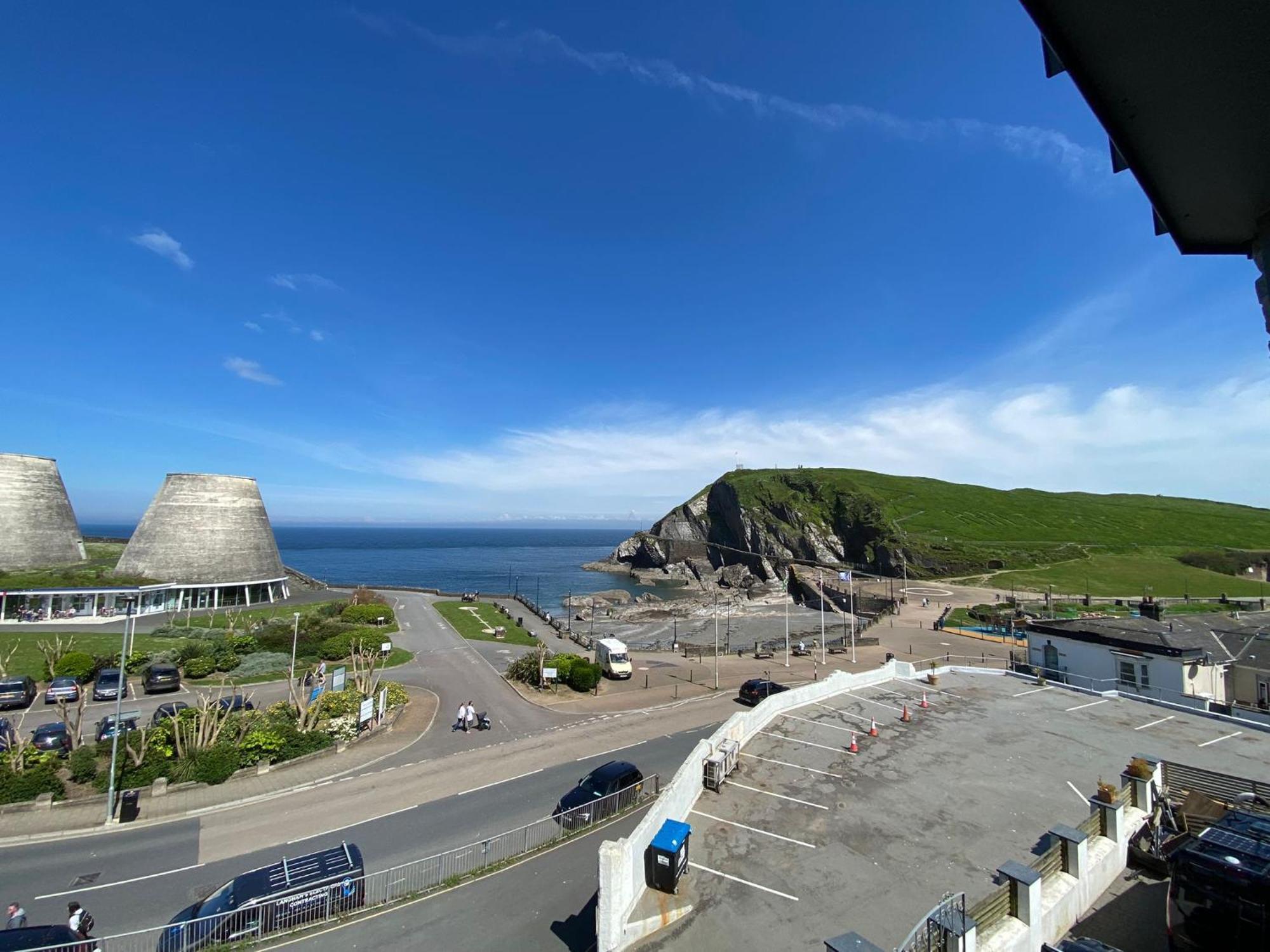 4 The View Apartments Ilfracombe - Seafront, Parking, Lift, Ev Exteriör bild