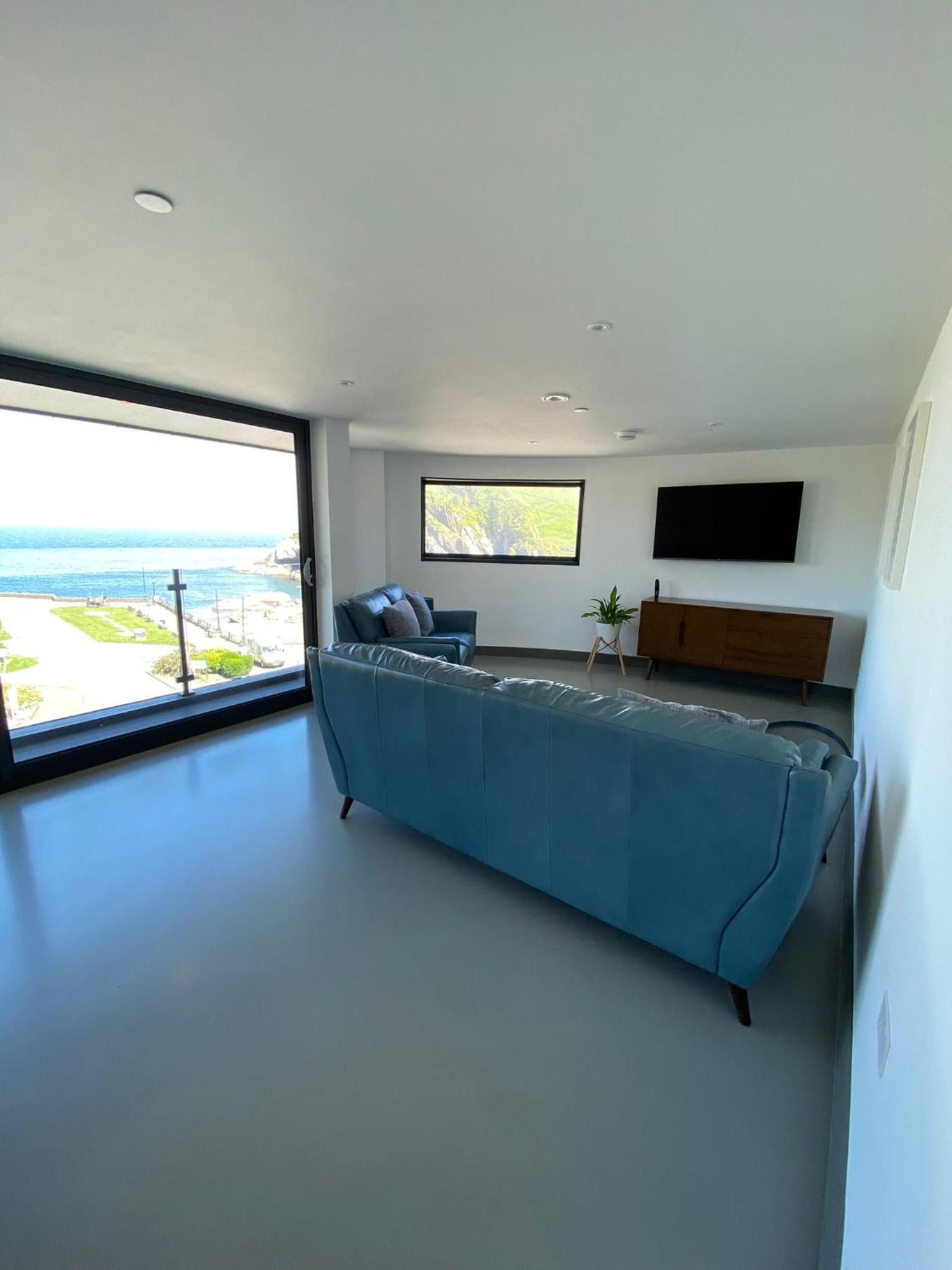 4 The View Apartments Ilfracombe - Seafront, Parking, Lift, Ev Exteriör bild